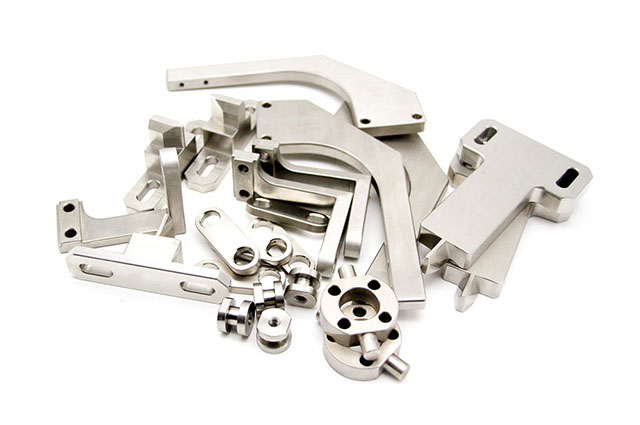 找鋁型材邊框加工廠家，我們選擇深圳鑫創(chuàng)盟準(zhǔn)沒錯(cuò)！