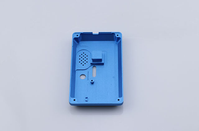 連接器數(shù)控加工使用操作過程中注意哪些安全規(guī)則？