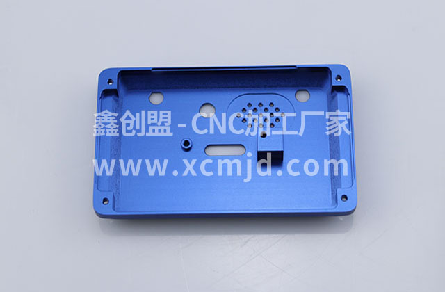  鑫創(chuàng)盟CNC加工四大優(yōu)勢：精度高，質(zhì)量好，顏值高，交期準(zhǔn)時(shí) 