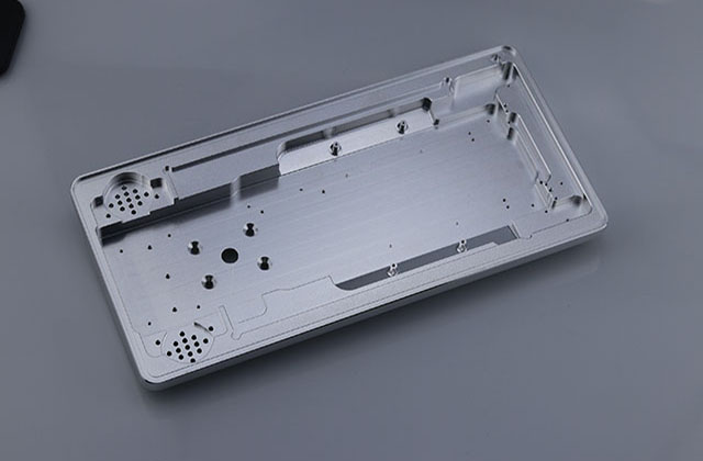 鋁合金通訊零件加工打樣,專業(yè)表面處理為通訊零件加工添色彩 鋁合金通訊零件加工打樣,專業(yè)表面處理為通訊零件加工添色彩